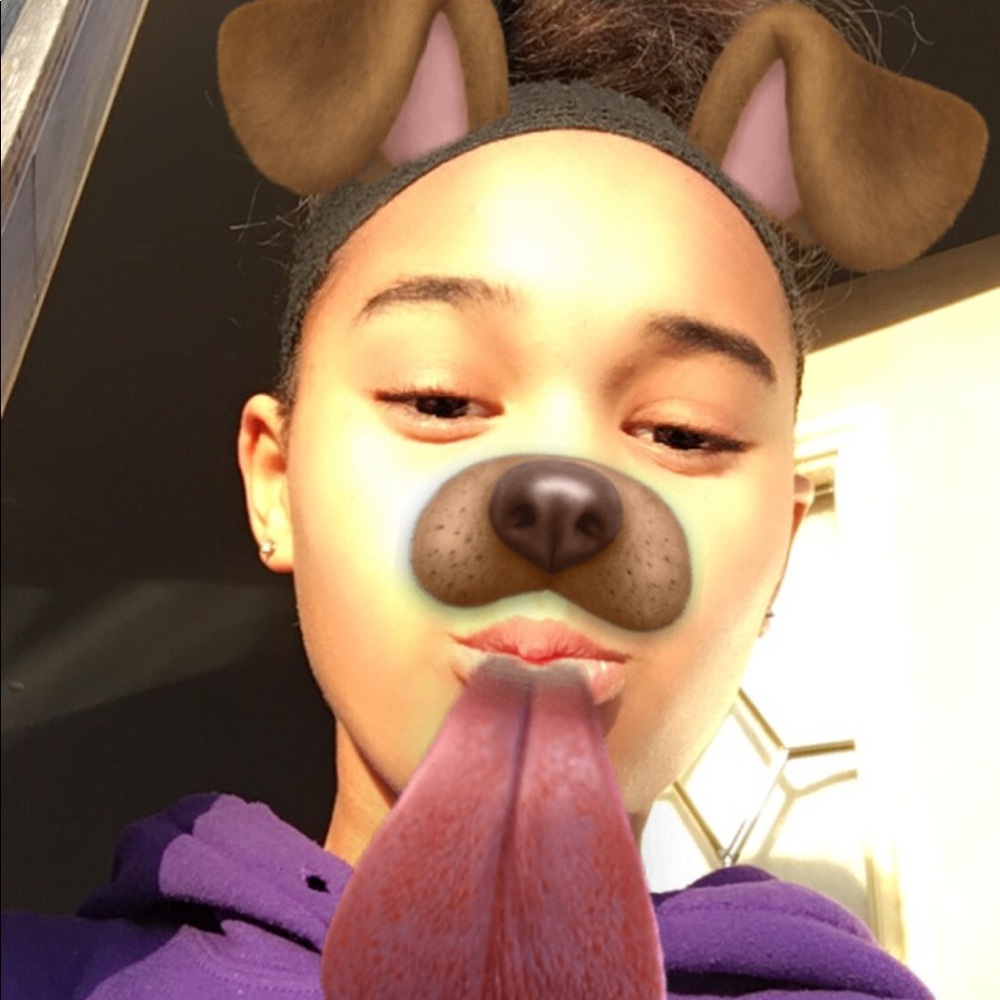 Meet your Posher, Laylah